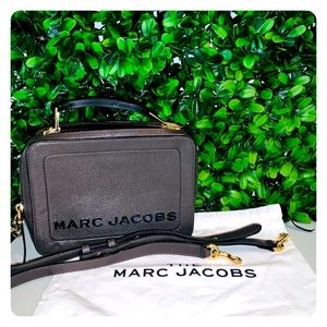 Marc Jacobs Textured Logo Box Shoulder bag